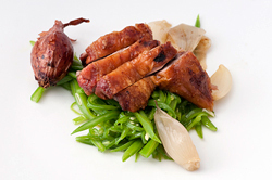 Anatra al cartoccio e scalogni confit of Daniele - Recipefy