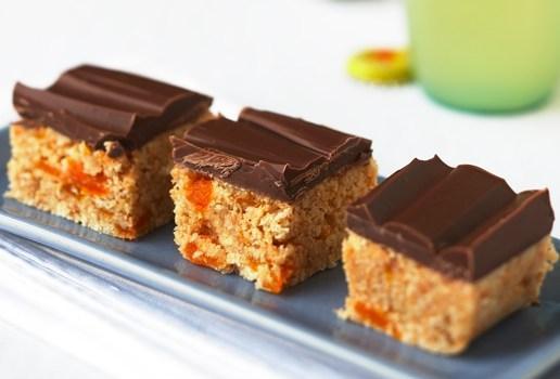 Apricot & Coconut Slice of librarychick4405 - Recipefy