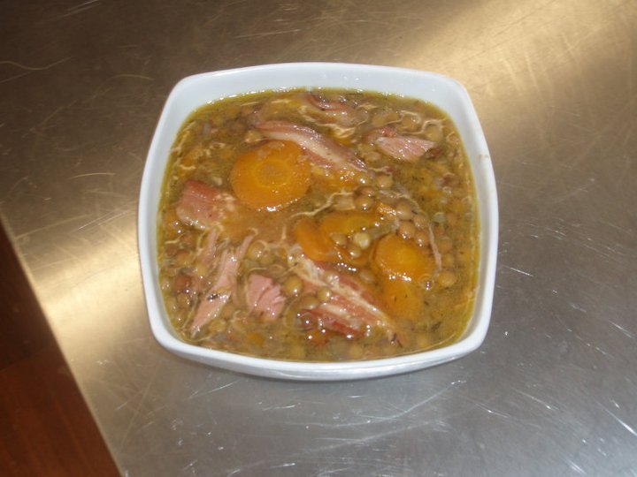 SOPA DE LENTILHAS À ALEMÃ di Paulo Ferraz - Recipefy