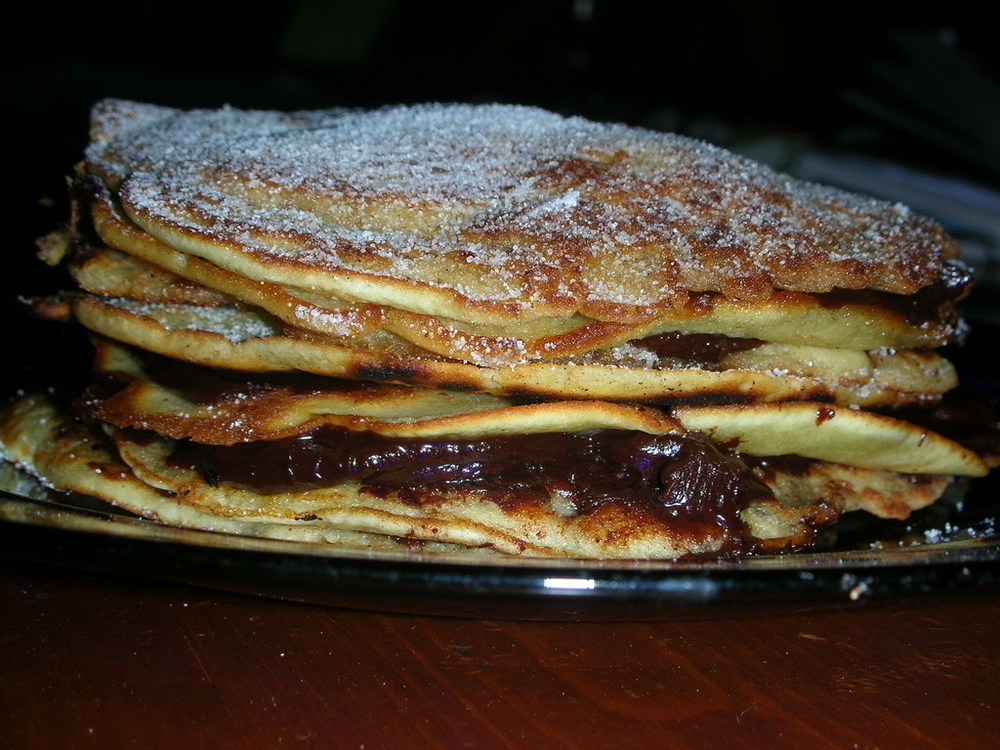 PANCAKE CON CREMA DI CIOCCOLATO ALLA CANNELLA of Alfy - Recipefy