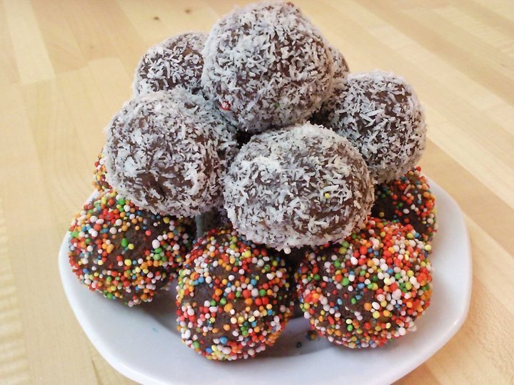 Chocolate balls of Liz Zvingler - Recipefy