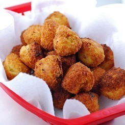 Fried Mashed Potato Balls di Adam Guinn - Recipefy