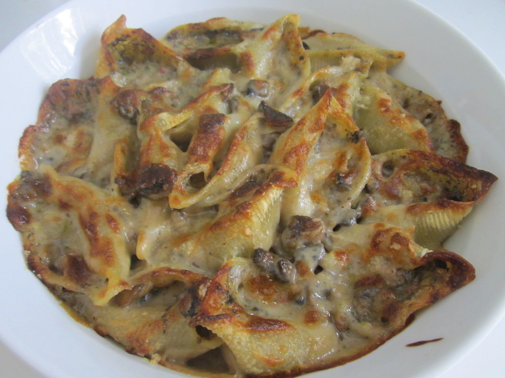Conchiglioni ripieni alla boscaiola de Daniela Vietri - Recipefy