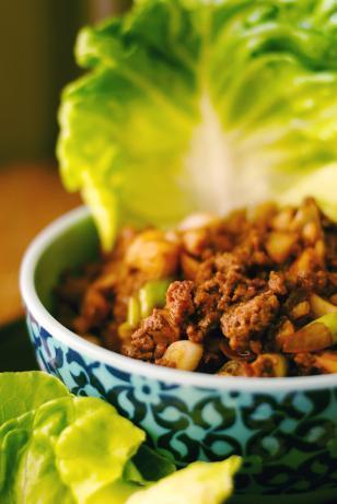 Asian Beef Lettuce Wraps di Malia - Recipefy