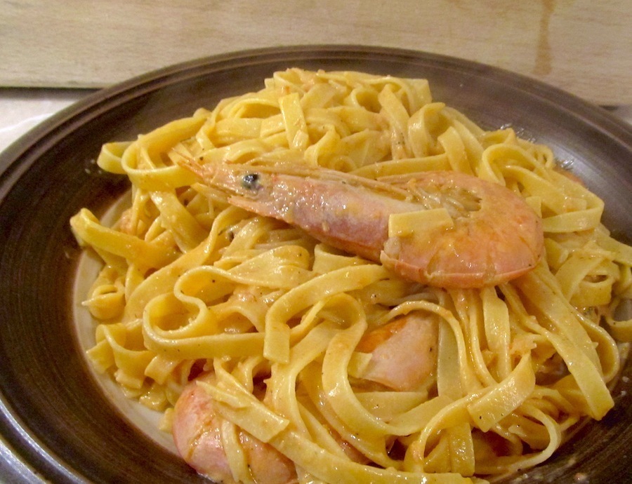 Tagliolini con Gamberoni Argentini sfumati al Brandy of Filippo Giustini - Recipefy