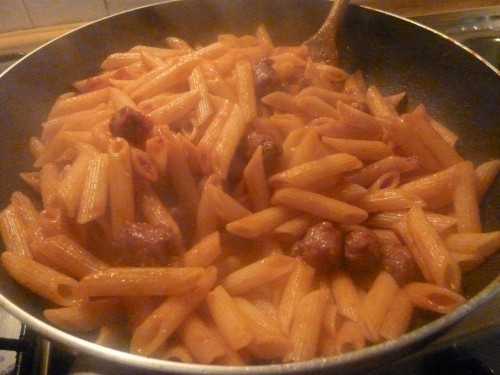 Sugo con la Salsiccia de Spaghettidimezzanotte - Recipefy