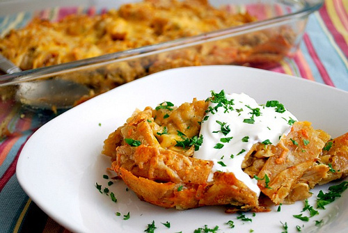 Salsa Verde Chicken Chilaquiles de Lisa Evanoff - Recipefy