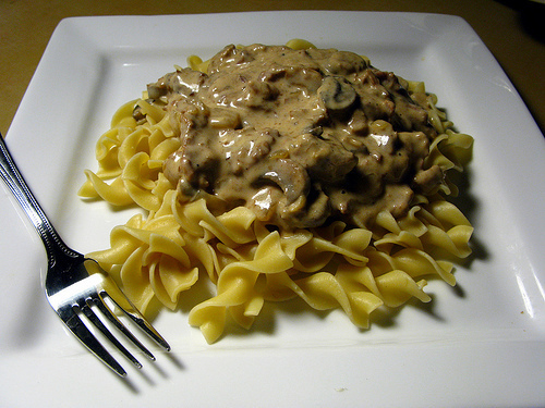 Crock Pot Beef Stroganoff de Lisa Evanoff - Recipefy