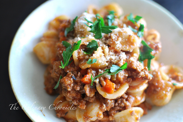 Orecchiette Bolognese di Lisa Evanoff - Recipefy