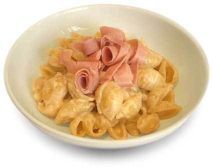 Simple Ham Pasta  di Samuel Marney  - Recipefy