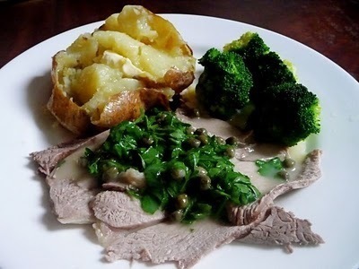 Boiled leg of lamb with caper sauce de Meat No Veg - Recipefy