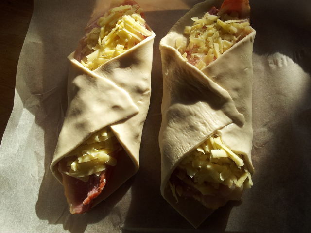 Cheese and Bacon wraps di tania chomicz - Recipefy