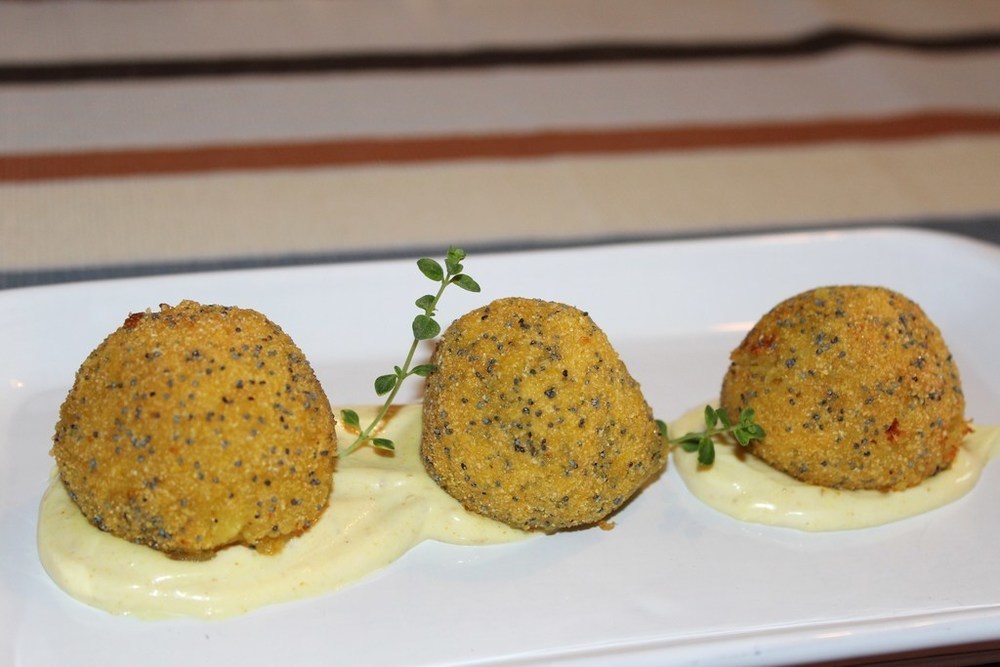Crocchette di patate all'indiana con maionese al curry di Marika Pretti - Recipefy
