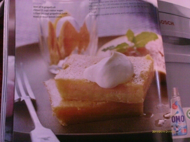 Lemon and Grapefruit Squares  di Forbidden - Recipefy