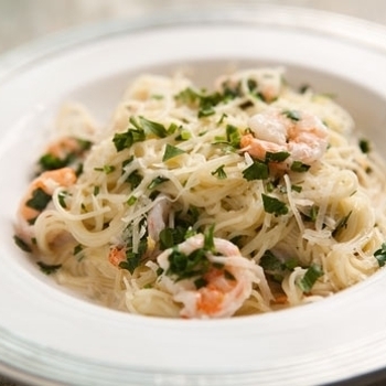 Angel Hair Pasta With Shrimp And Lemon Cream Sauce of Azzrinna Kadri - Recipefy