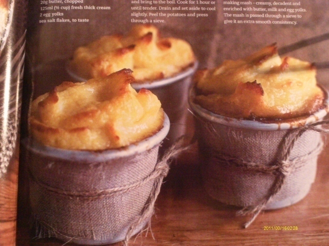 Lamb Shank Pies with Paris Mash di Forbidden - Recipefy
