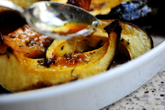 Sweet and Savory Acorn Squash di Kelly Snyder - Recipefy