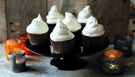 Halloween Ghost cupcakes of Sarah Hyland - Recipefy