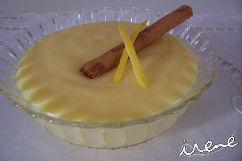 Crema pastelera of Ángeles Rodríguez Medina - Recipefy