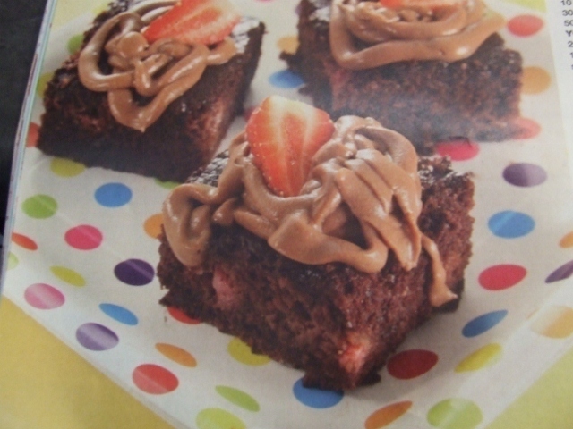 Chocolate cake with fruit di Forbidden - Recipefy