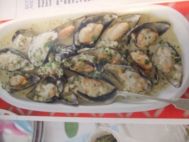 Beer and Garlic Mussels de Forbidden - Recipefy