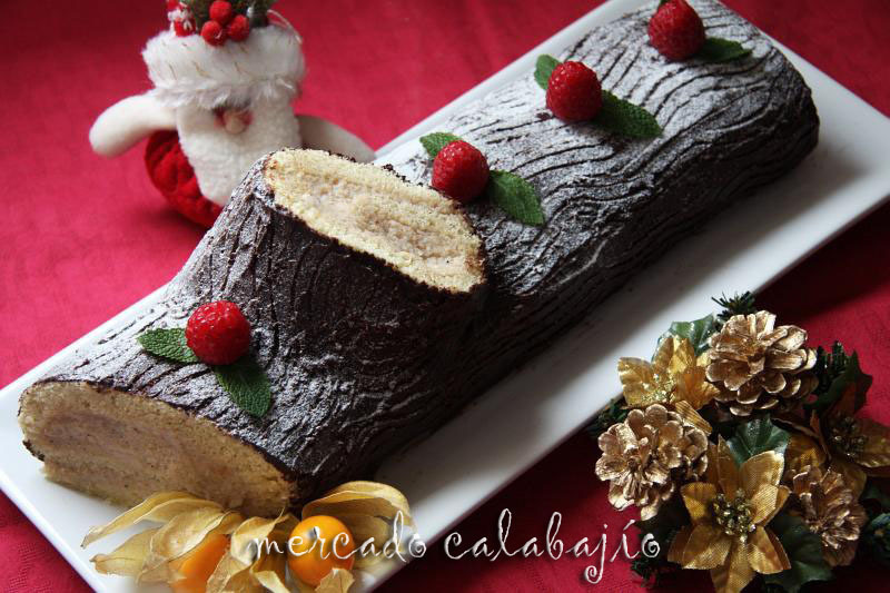 TRONCO DE NAVIDAD DE CHOCOLATE Y RELLENO DE CREMA de Miguel Angel Maldonado Gonzalez - Recipefy