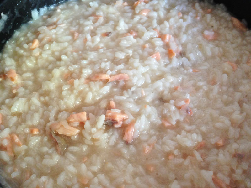 risotto de salmón di Adrian Segura - Recipefy