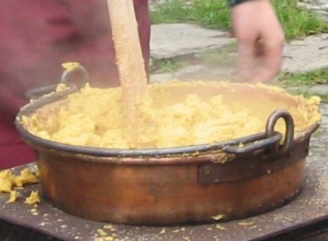 polenta concia, piatto tipico del Santuario di Oropa a Biella di iacovit (Antonio ) - Recipefy