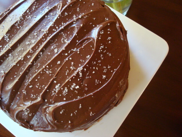 BUTTERCREAM DE CHOCOLATE FUDGE (BUTTER CREMA DE CHOCOLATE). di Miguel Angel Maldonado Gonzalez - Recipefy