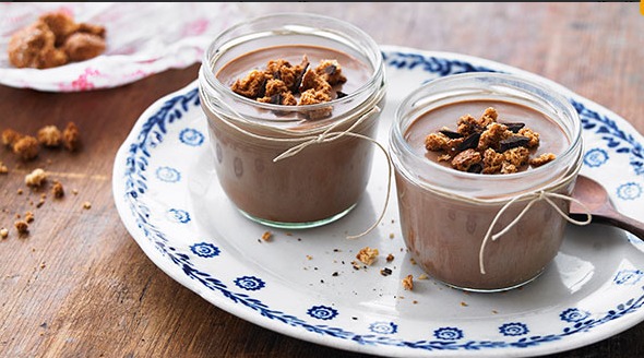 CHOCOLATE AND AMARETTO PANNA COTTA of Yeo Valley - Recipefy