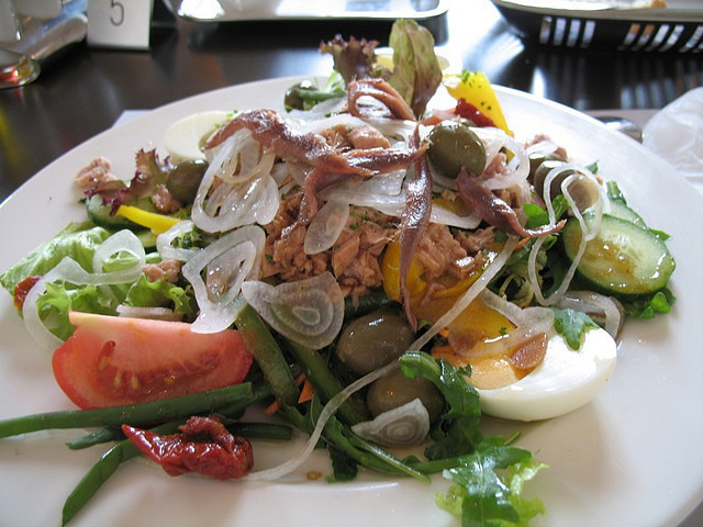 Salad Nicoise de Andrew Chadwick - Recipefy