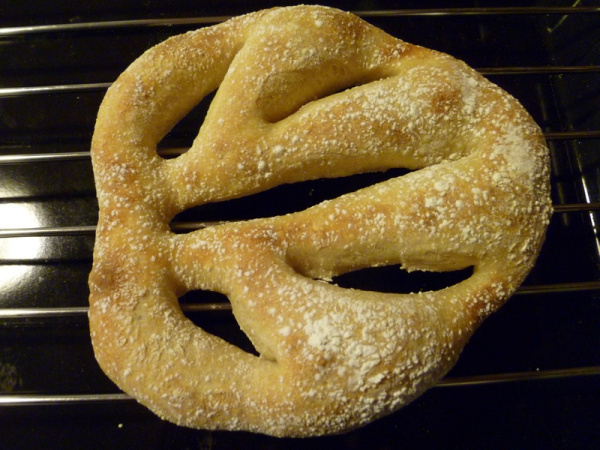 FOUGASSE. (MASA DE PAN BLANCA DE RICHARD BERTINET). (CHAPATA, BAGUETTE). of Miguel Angel Maldonado Gonzalez - Recipefy