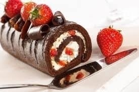 Rotolo al cioccolato e fragole of Giorgia - Recipefy
