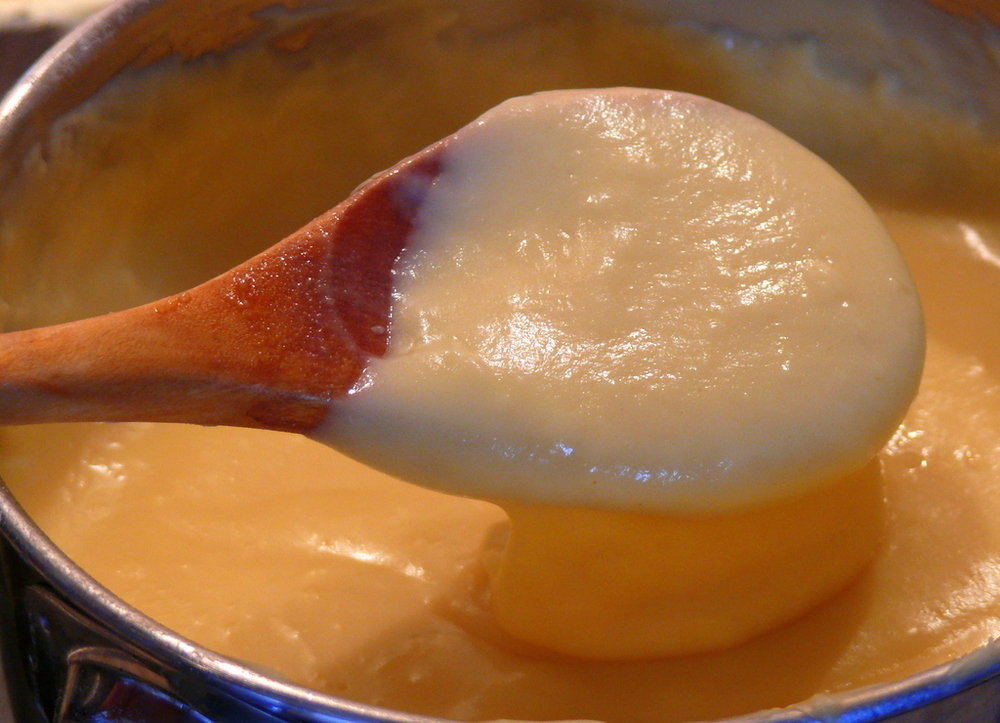 Crema Pastelera  de Trixy Pérez Díaz - Recipefy