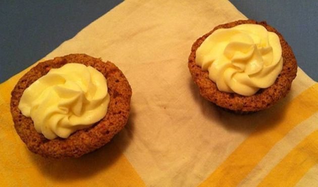 Pastelitos de zanahoria con crema de merengue de Trixy Pérez Díaz - Recipefy