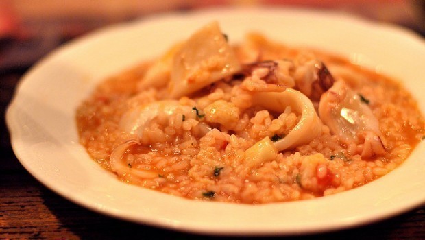 Risotto with Squid and Tomato - Risotto ai Calamari con Pomodori de Rosa Lanzillotti - Recipefy