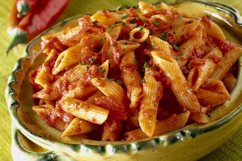 Penne all'Arrabbiata - Angry Penne Recipe - Arrabbiata Sauce de Rosa Lanzillotti - Recipefy