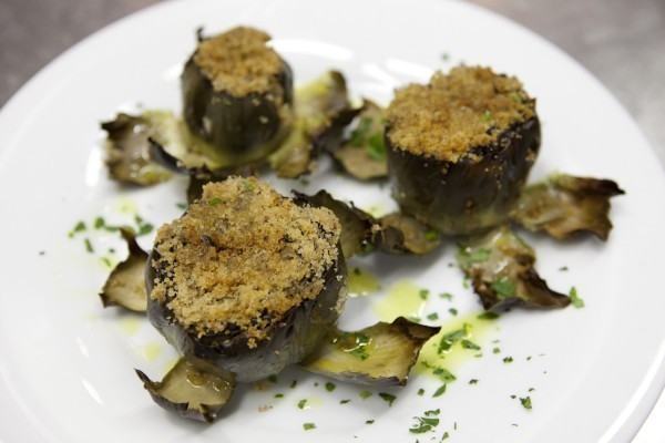 Italian Stuffed Artichokes - Carciofi imbottiti de Rosa Lanzillotti - Recipefy