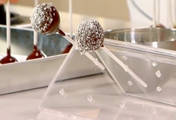 Palline di cioccolato al latte e cocco di Giorgia - Recipefy