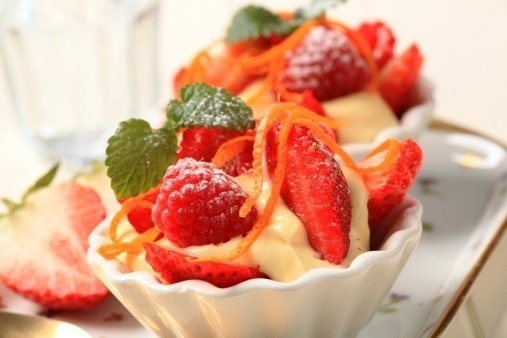 Crema al rum con frutti rossi of Giorgia - Recipefy