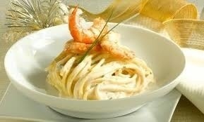Spaghetti alla chitarra con ricotta e gamberoni of Giorgia - Recipefy