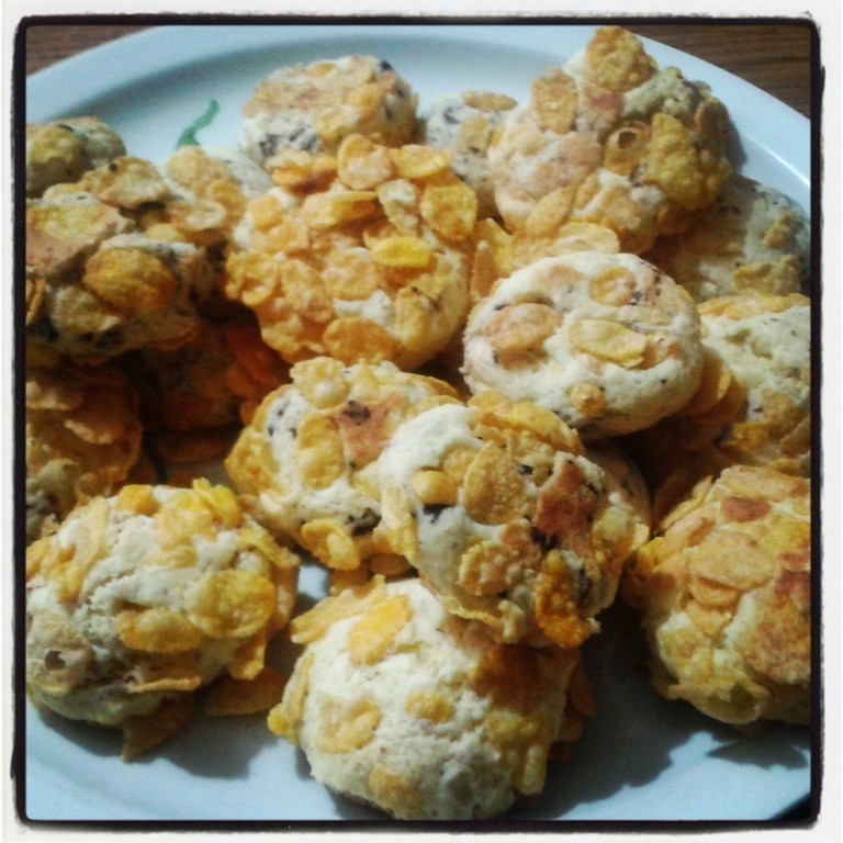 BISCOTTI CON KORNFLAKES di Valentina - Recipefy