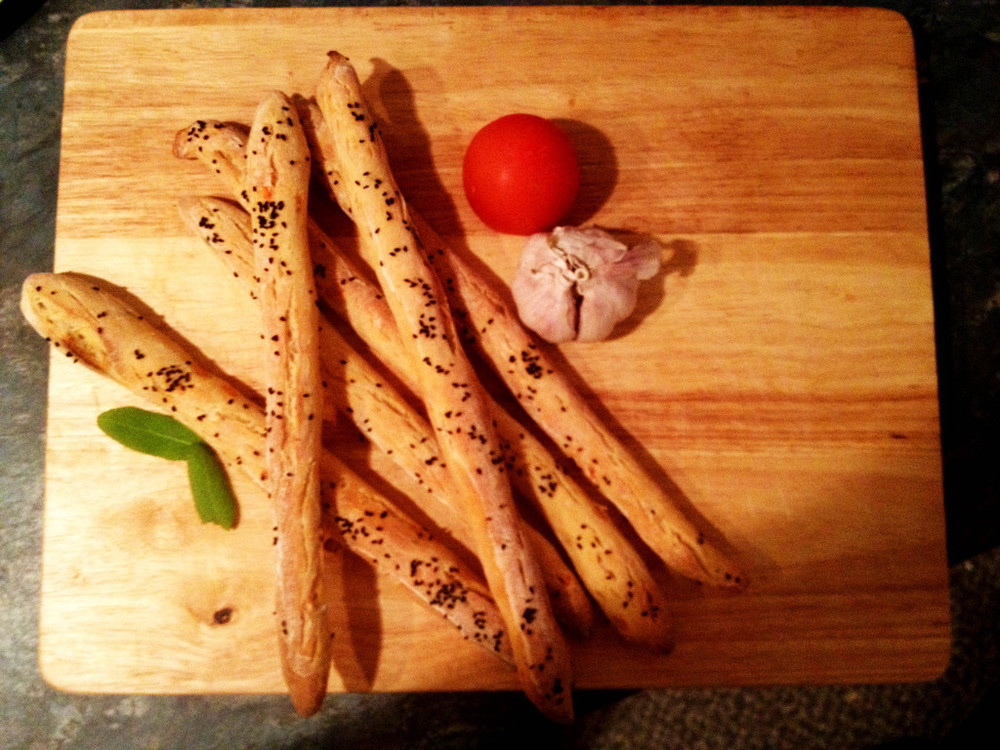 Tomato and garlic breadstick de Arty - Recipefy
