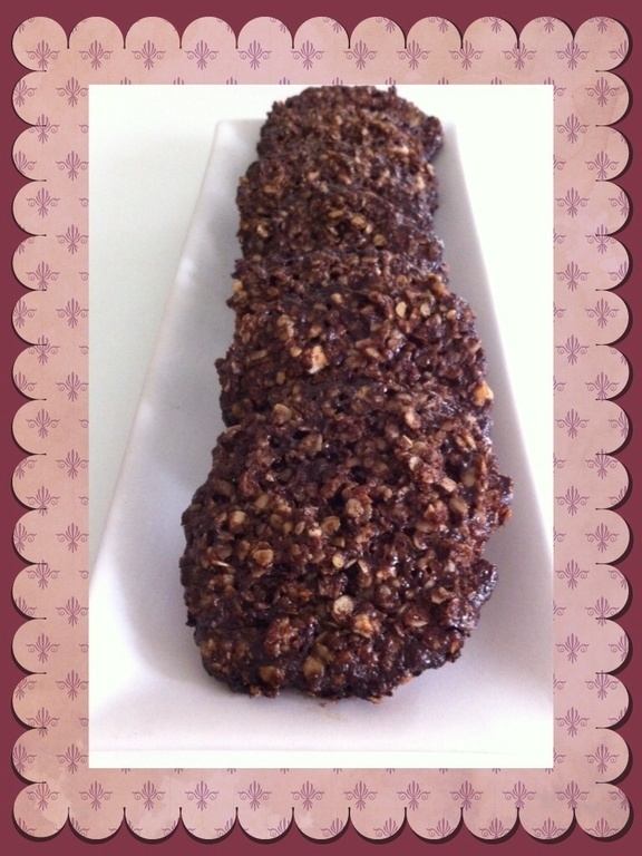 Biscotti con fiocchi di avena, nocciole e nutella of Eleonora Michielan - Recipefy