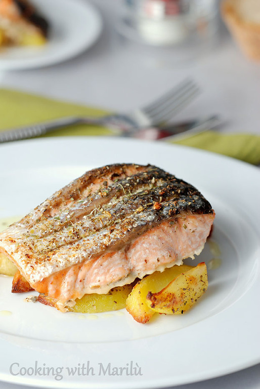 Salmone al Forno con Patate - Le ricette di Marilù di Marilù - Recipefy