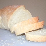 4598191552_http-upload-wikimedia-org-wikipedia-commons-f-f3-white_bread_800-jpg%7d