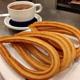 4903190264_http-upload-wikimedia-org-wikipedia-commons-4-47-chocolate_con_churros_de_lazo-jpg%7d