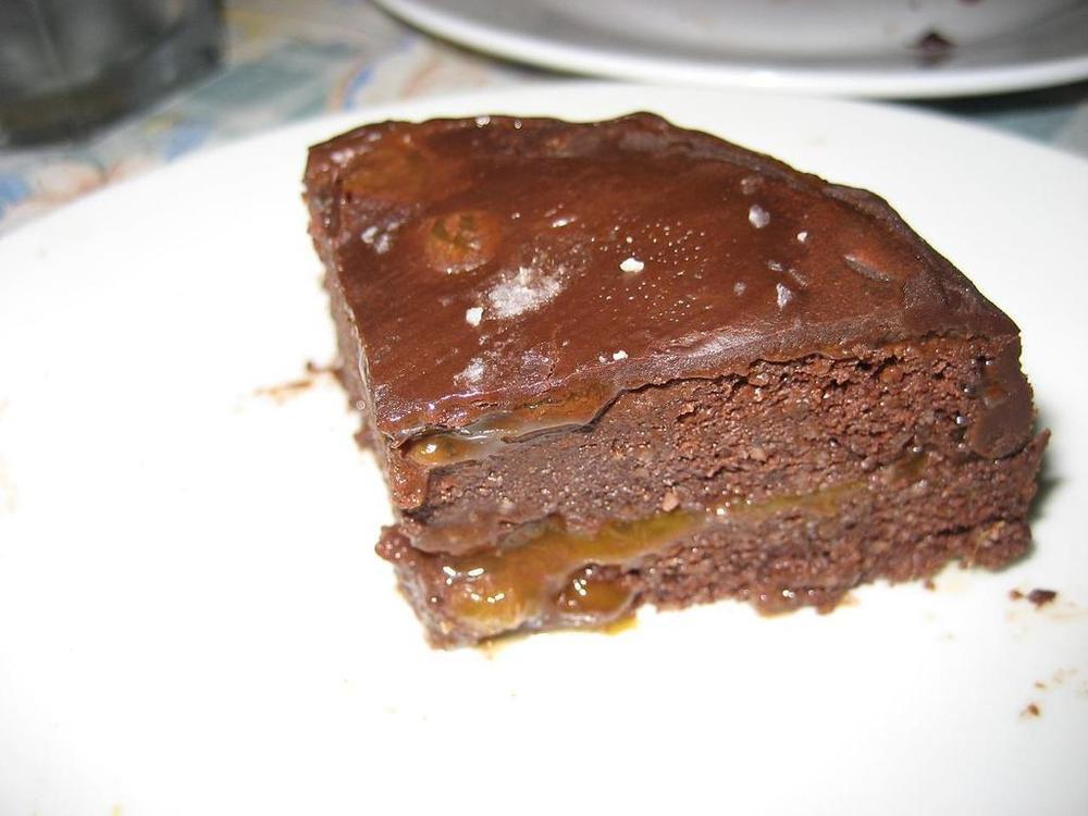 bizcocho sacher of Mary Peña Alguacil - Recipefy
