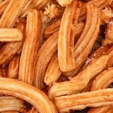 Http-upload-wikimedia-org-wikipedia-commons-8-84-multitud_de_churros-jpg