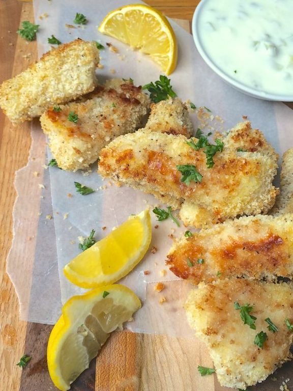 Crispy Baked Fish Sticks with Homemade Tartar Sauce de Andrea Metzger Emling - Recipefy